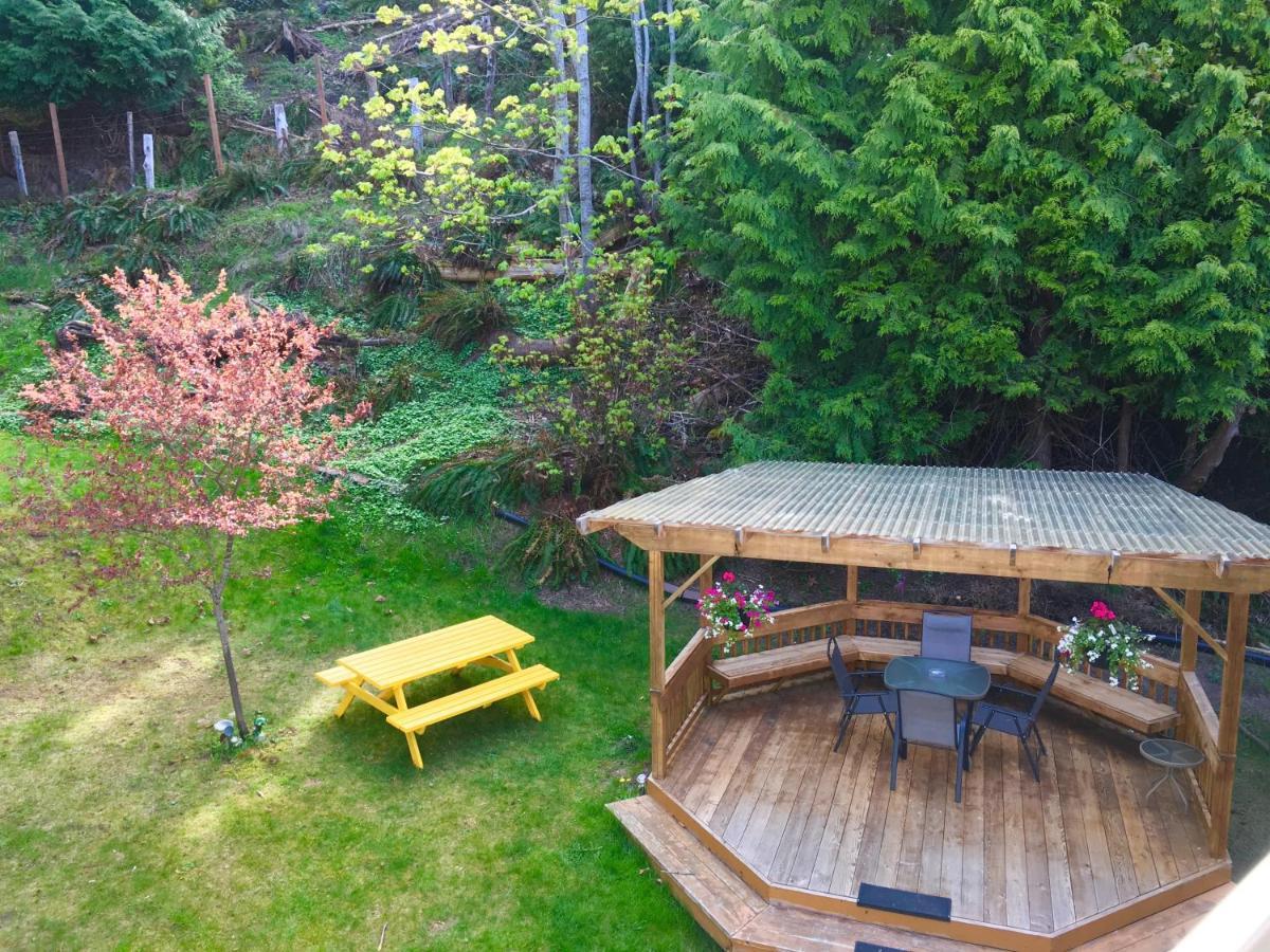 Casa Grande Inn Qualicum Beach Exteriér fotografie