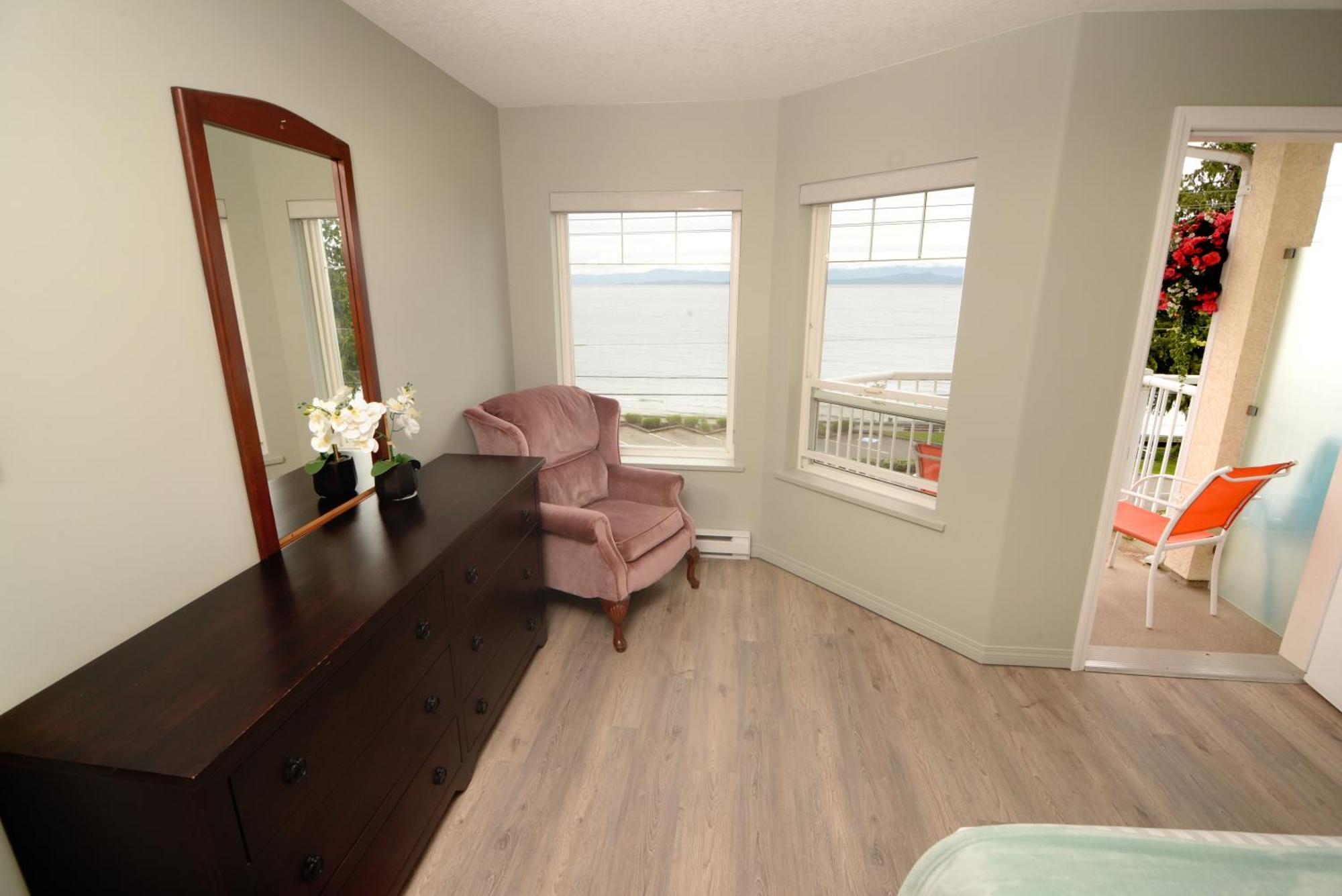 Casa Grande Inn Qualicum Beach Exteriér fotografie
